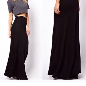 3 dots maxi skirt